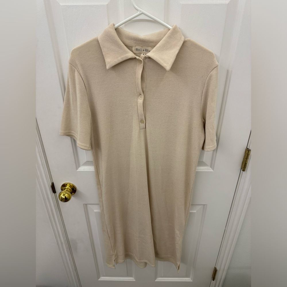 Cute beige summer dress.
